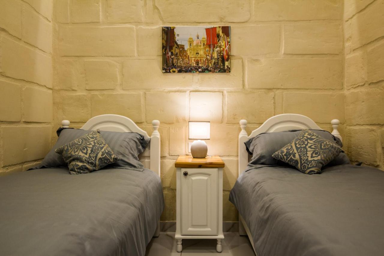 Ta' Gilard - Lovely Renovated Holiday Home Zabbar Экстерьер фото